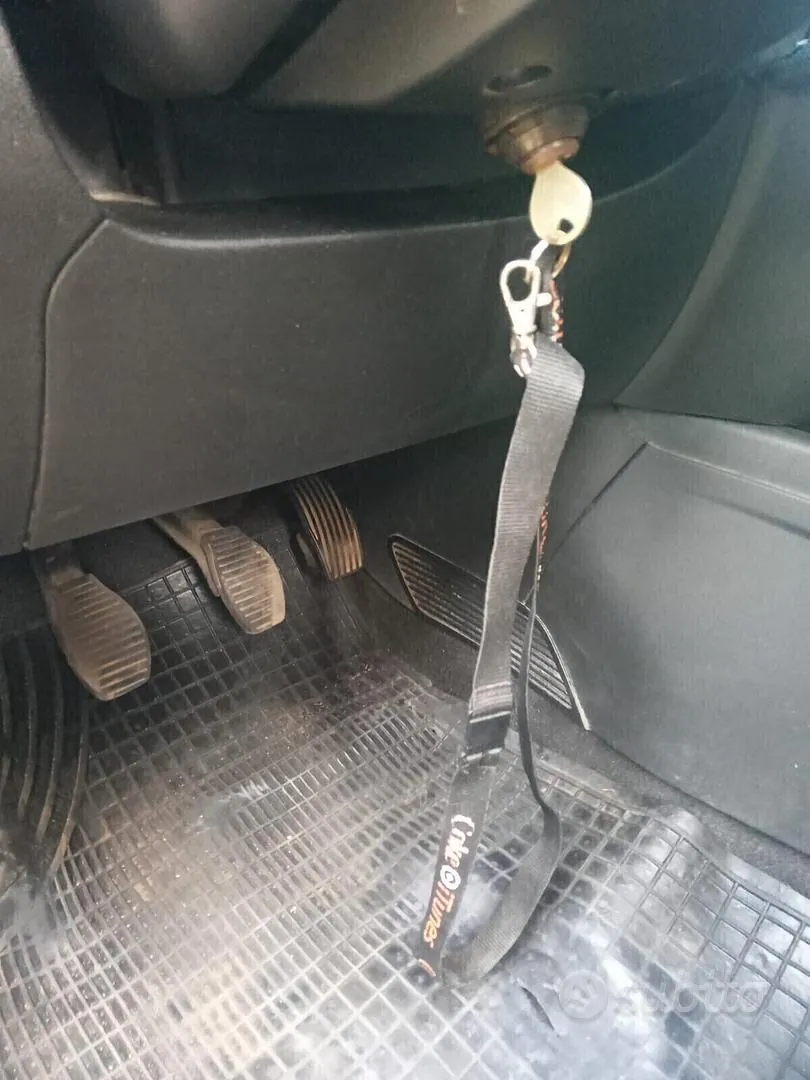 Fiat Punto 2013 photo 5