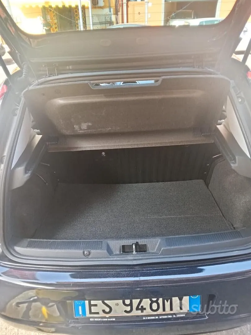 Fiat Punto 2013 photo 2