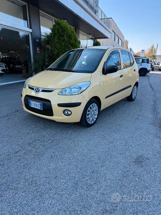 Hyundai I10 2010 photo 2