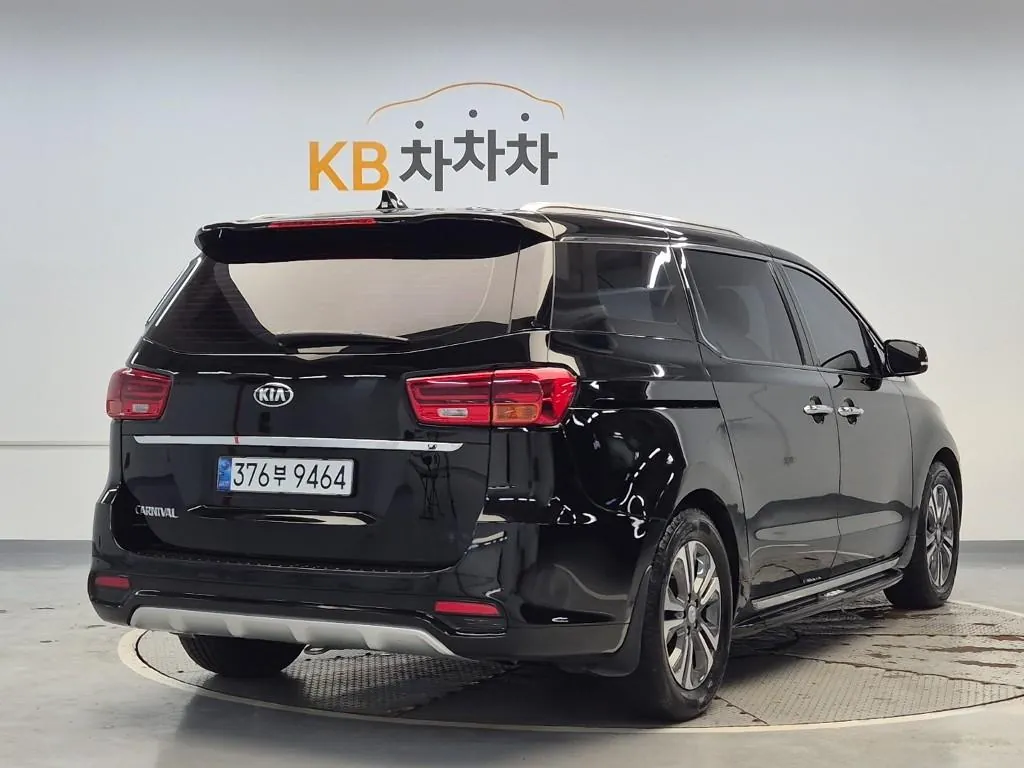 Kia Carnival 2019 photo 3