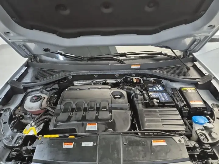 Volkswagen T-Roc 2021 photo 5