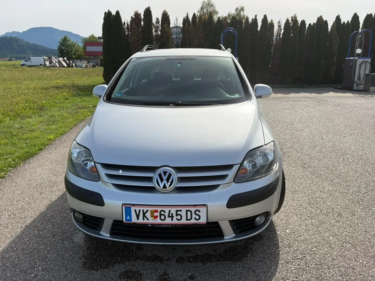 Volkswagen Golf 2008 photo 3