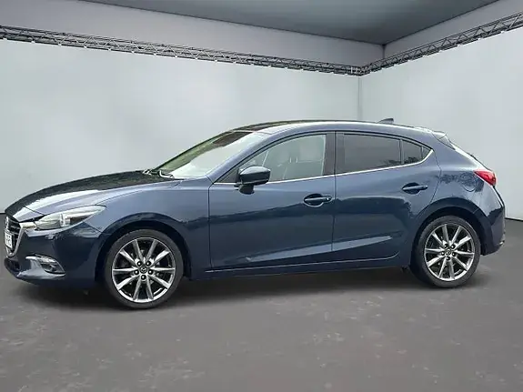 Mazda 3 2018 photo 3
