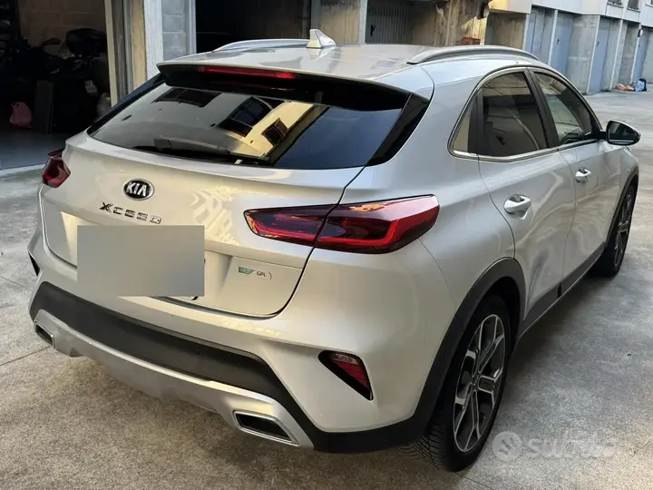 Kia Xceed 2022 photo 2