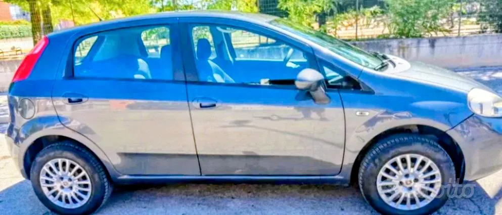 Fiat Punto 2014 photo 3