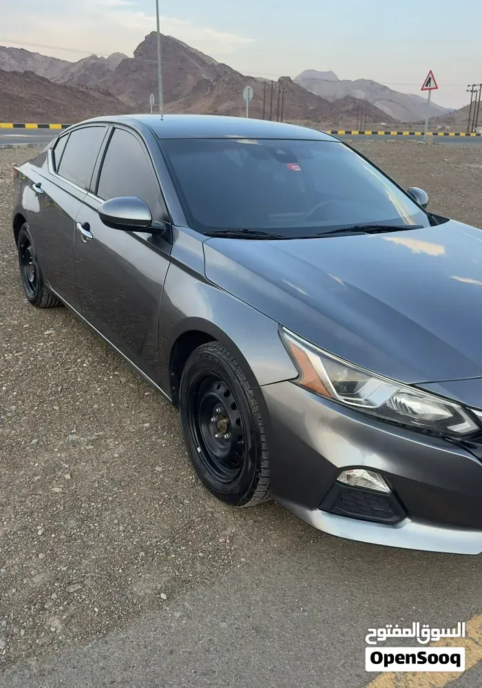 Nissan Altima 2021 photo 3