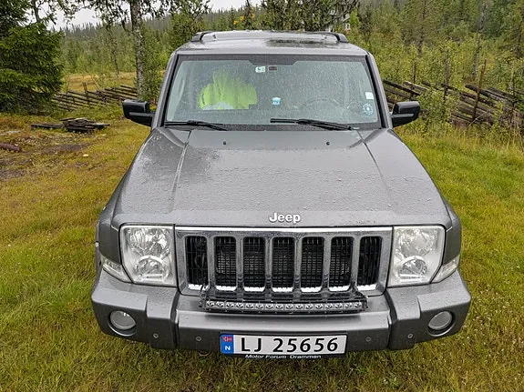 Jeep Commander 2007 photo 3