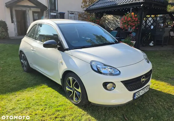 Opel Adam