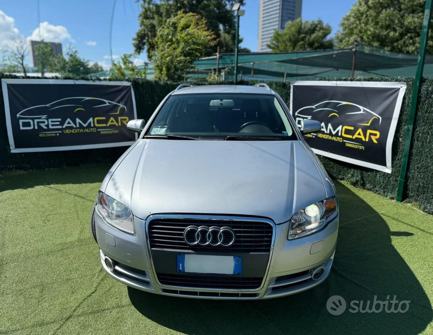 Audi A4 2005 photo 2