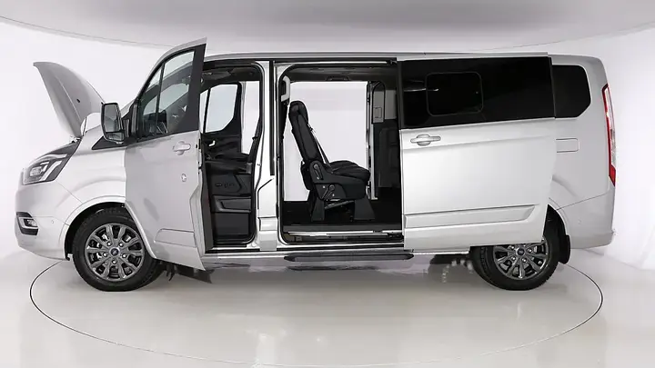 Ford Tourneo 2021 photo 2