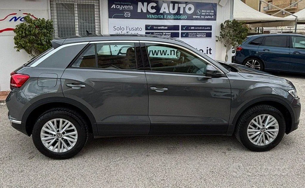 Volkswagen T-Roc 2021 photo 4