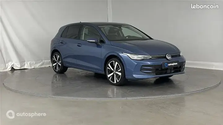 Volkswagen Golf 2025 photo 3