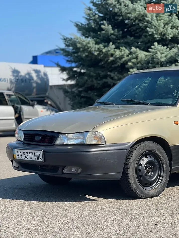 Daewoo Nexia 2008 photo 2