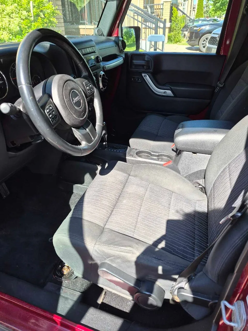 Jeep Wrangler 2011 photo 4