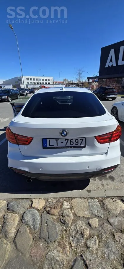 BMW 320 2014 photo 4