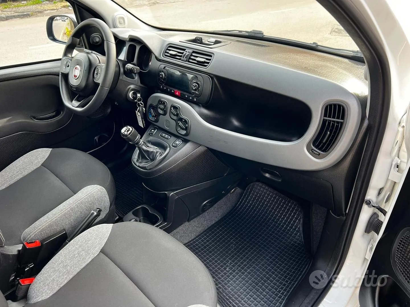 Fiat Panda Cross 2022 photo 3