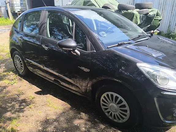 Citroen C3 2011 photo 4