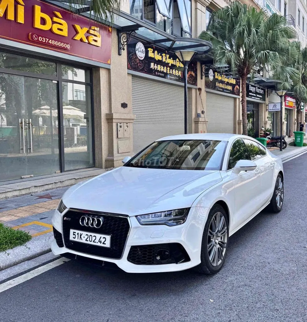 Audi A7 2012 photo 2