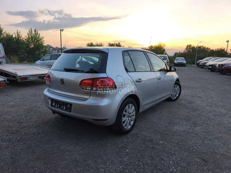 Volkswagen Golf 6 2010 photo 2