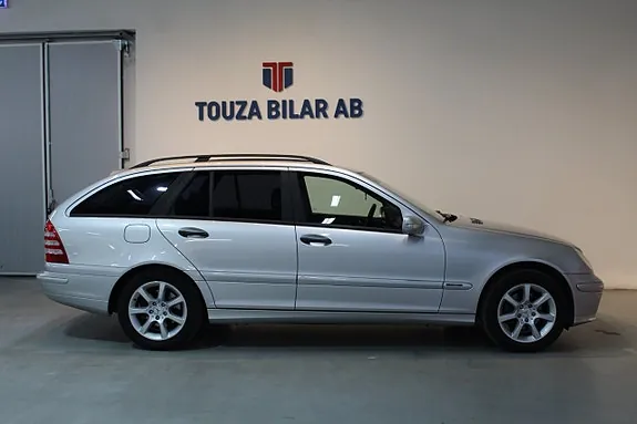 Mercedes-Benz C180 2005 photo 4