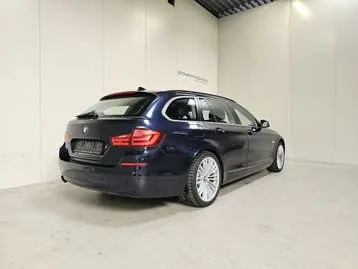 BMW Série 5 2010 photo 3
