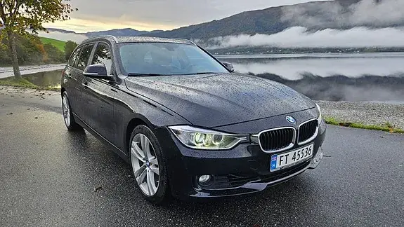 BMW 320I