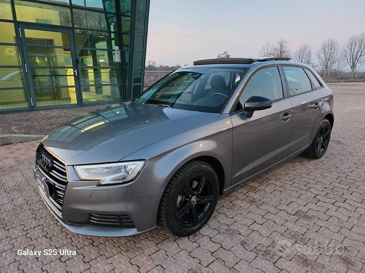Audi A3 2018 photo 2