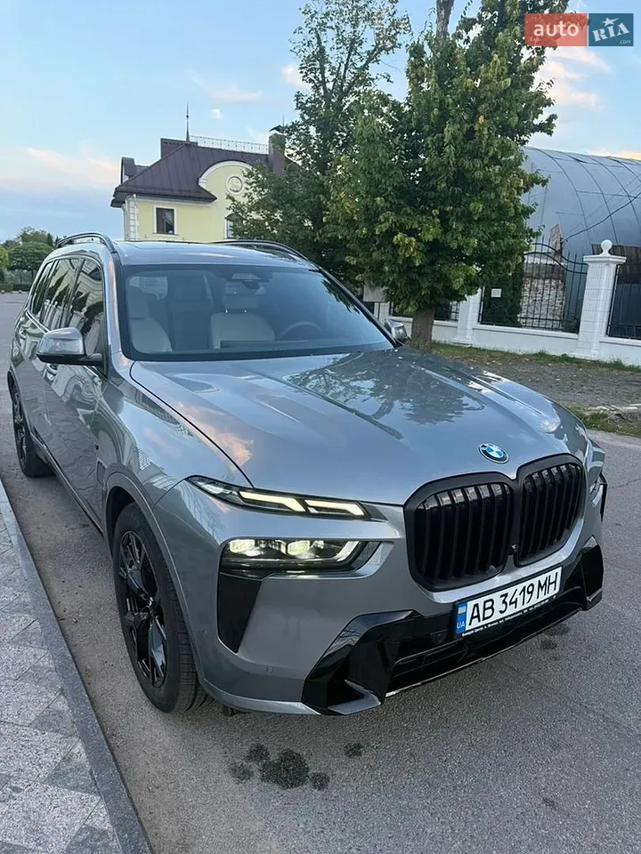 BMW X7 2025 photo 5