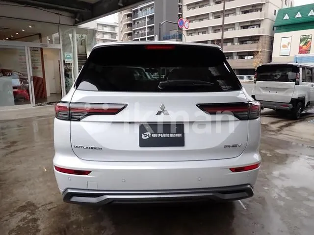 Mitsubishi Outlander 2025 photo 3