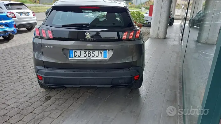 Peugeot 3008 2022 photo 4