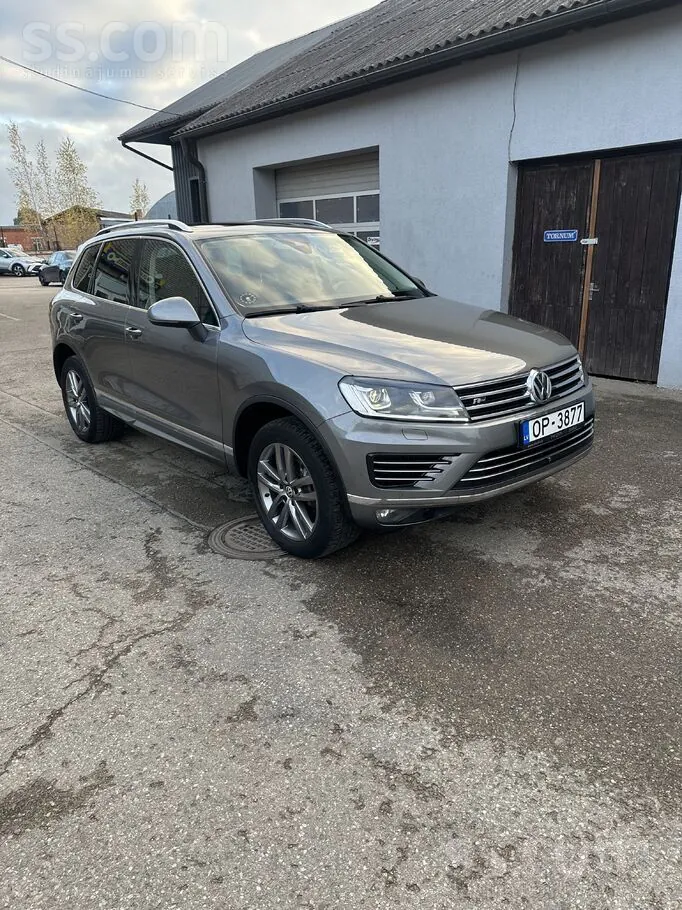 Volkswagen Touareg 2015 photo 3