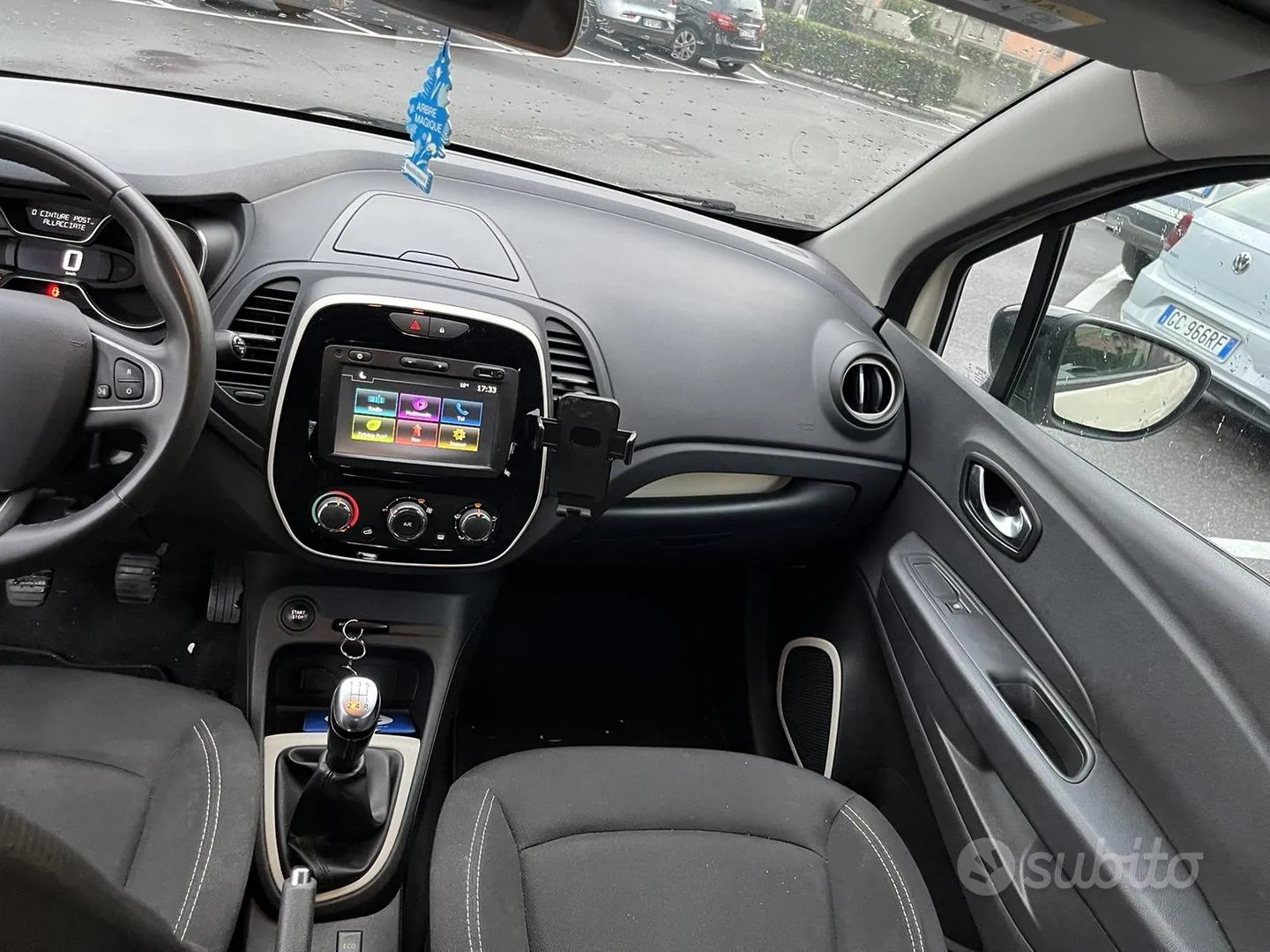 Renault Captur 2017 photo 5