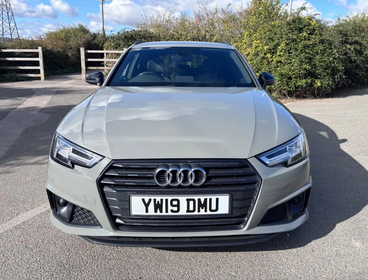 Audi A4 Avant 2019 photo 2