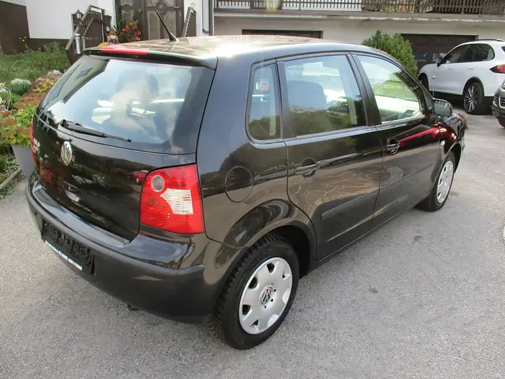 Volkswagen Polo 2004 photo 3