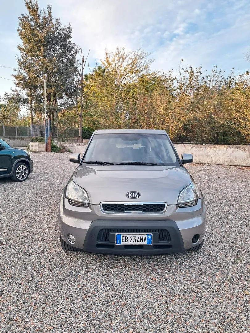 Kia Soul 2010 photo 2