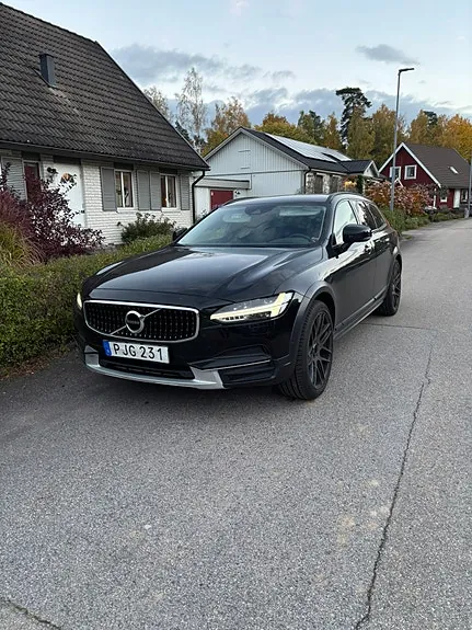 Volvo V90 Cross Country