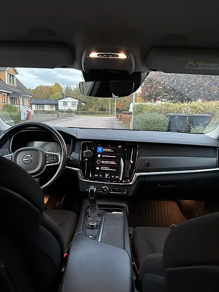 Volvo V90 Cross Country 2017 photo 2