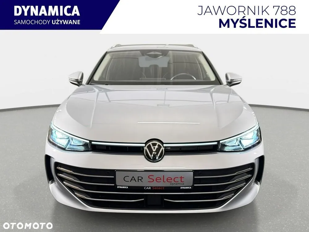 Volkswagen Passat Variant 2024 photo 3
