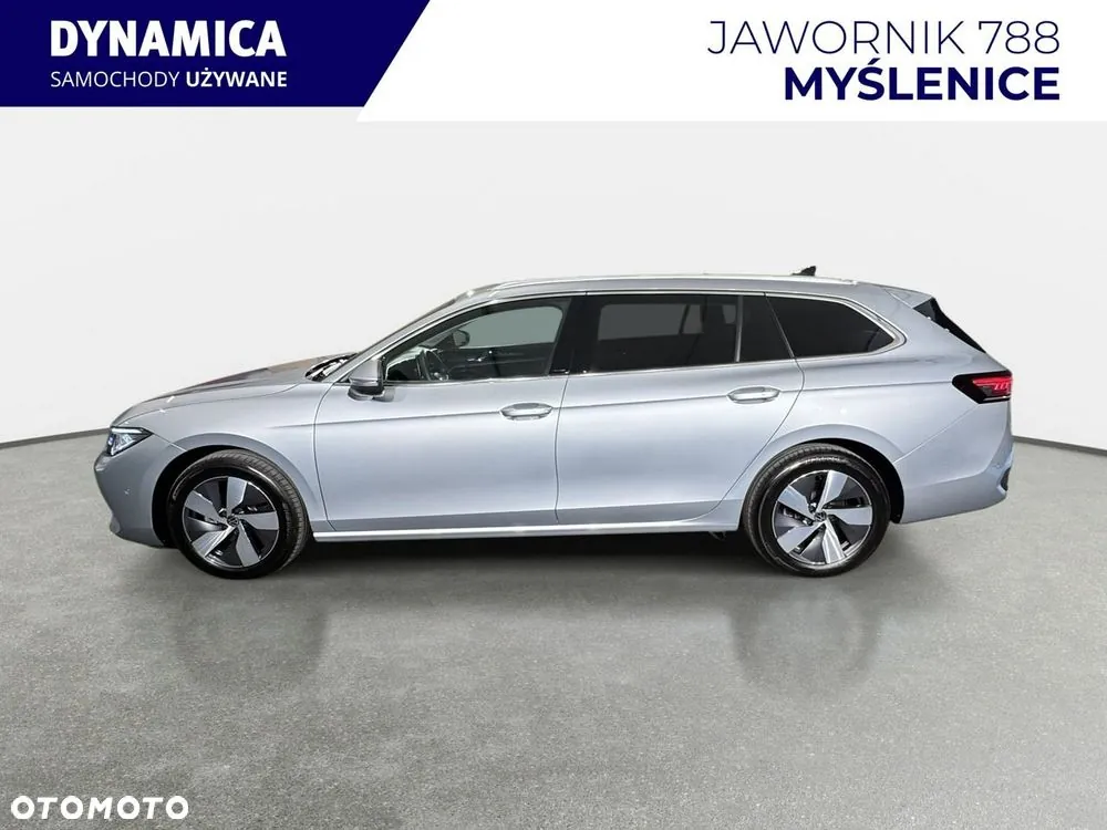 Volkswagen Passat Variant 2024 photo 5