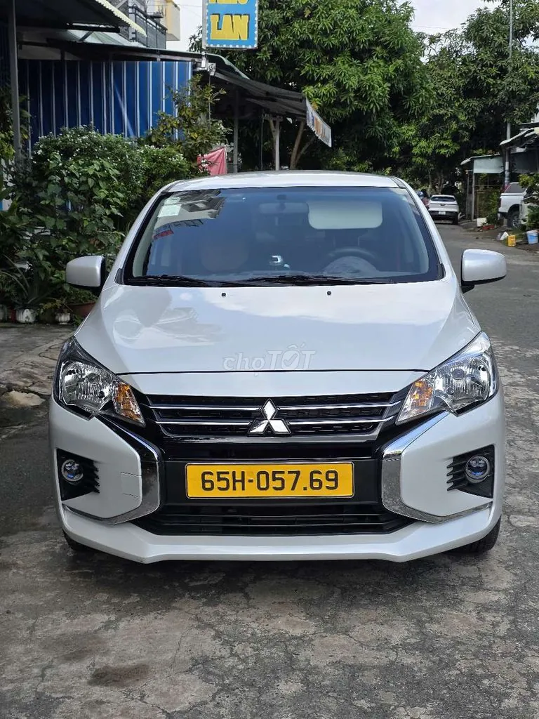 Mitsubishi Attrage