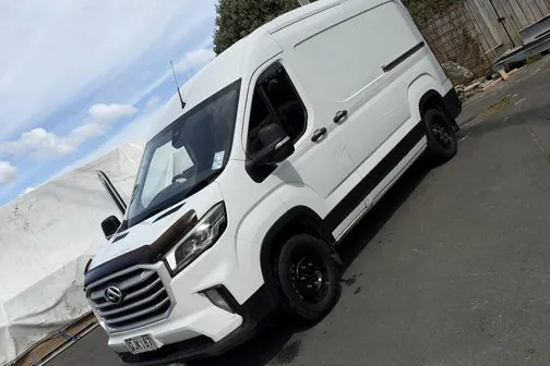 LDV Deliver 9