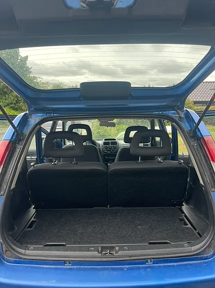 Suzuki Ignis 2005 photo 3