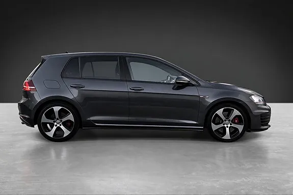 Volkswagen Golf V 2016 photo 4