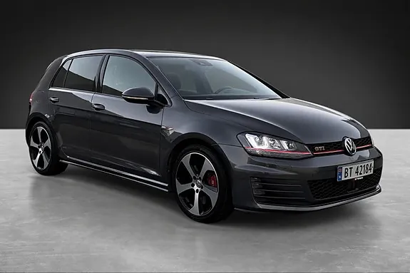 Volkswagen Golf V 2016 photo 3