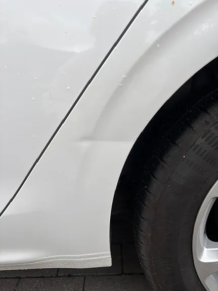 Peugeot 208 2016 photo 3