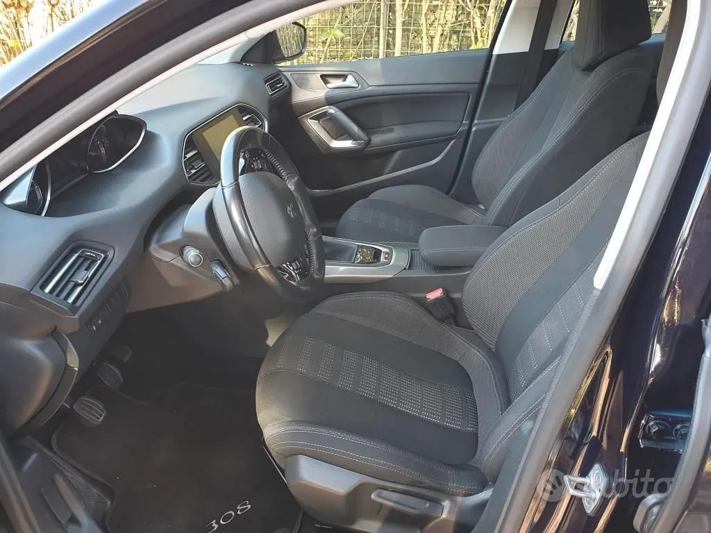 Peugeot 308 2015 photo 4