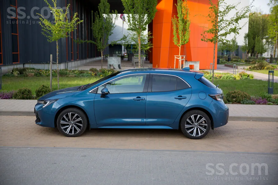 Toyota Corolla 2022 photo 3