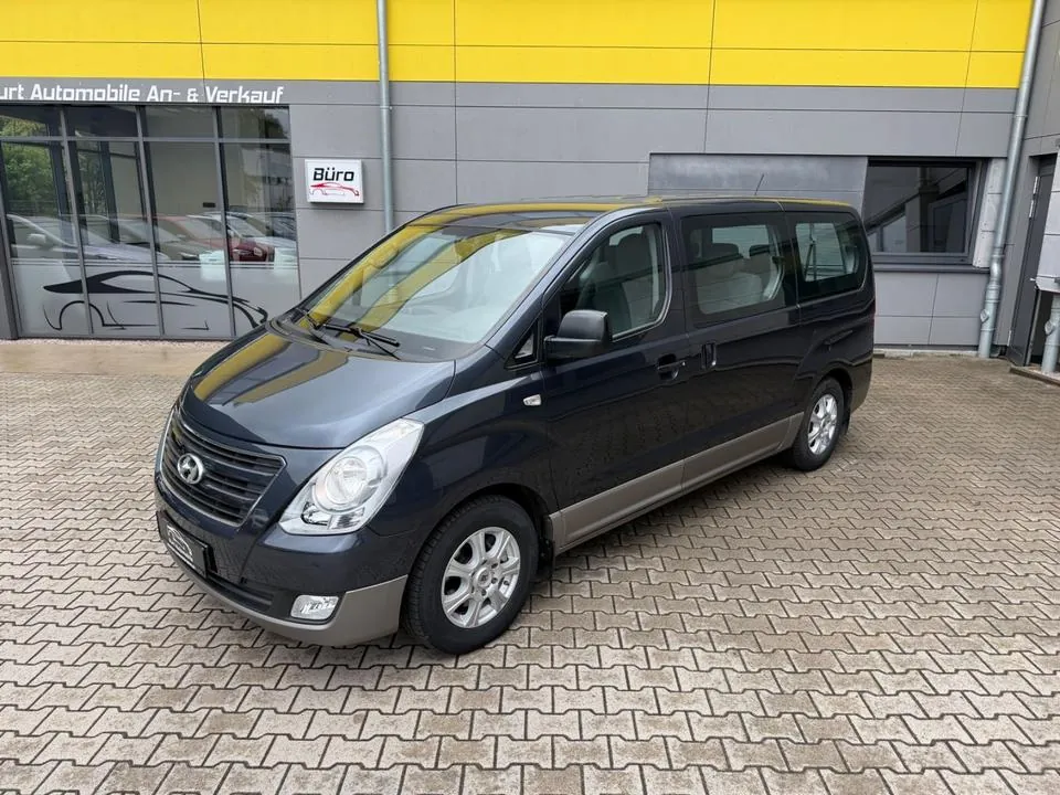 Hyundai H-1 Starex