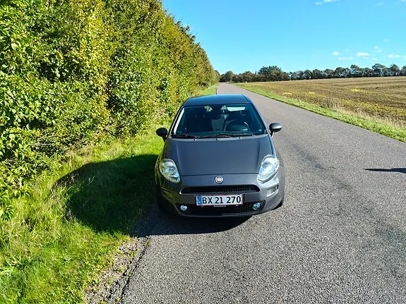 Fiat Punto 2018 photo 2