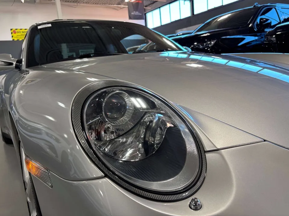 Porsche 911 2006 photo 2